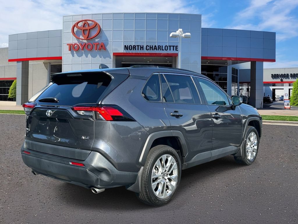Used 2024 Toyota RAV4 XLE Premium FWD image 8