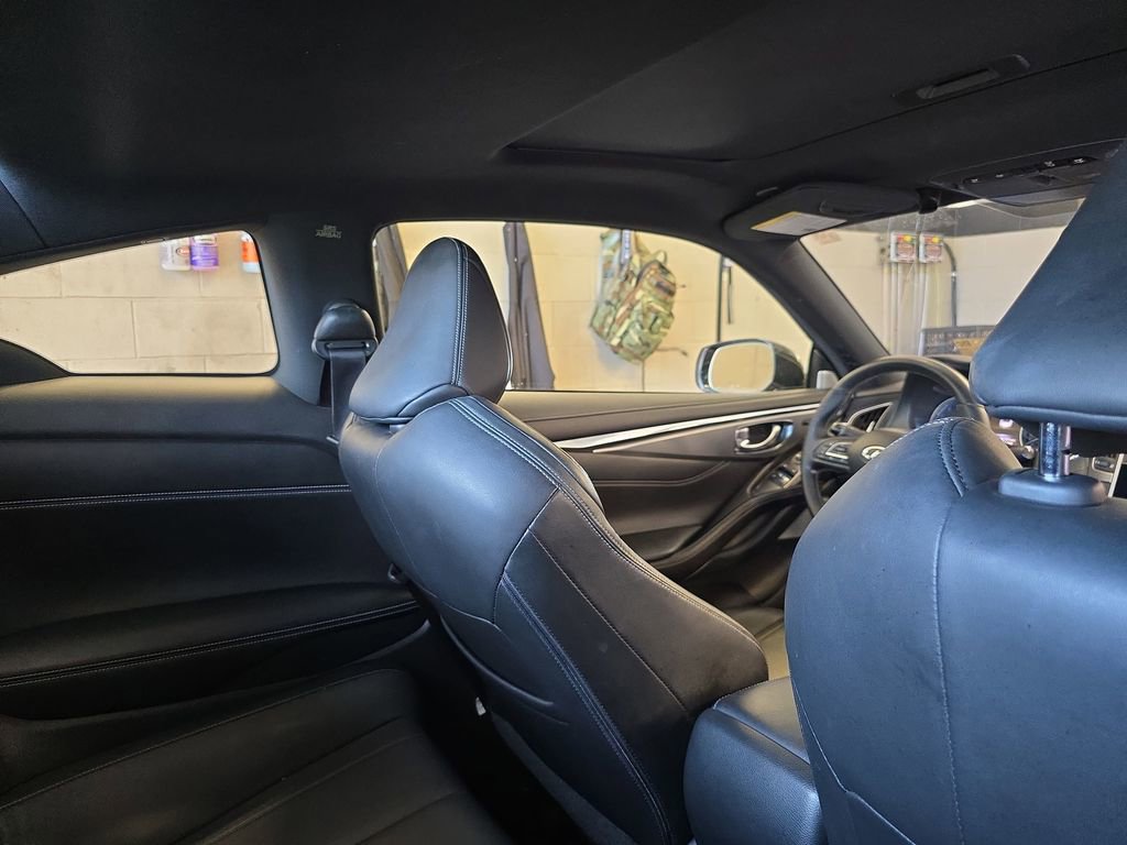 Used 2018 INFINITI Q60 3.0t Luxe w/ Sensory Package 3.0T Luxe AWD/4WD image 13