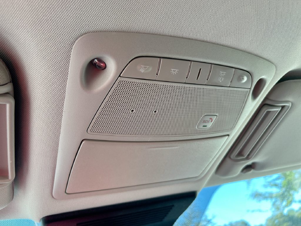 Used 2024 Nissan Armada SV RWD image 27