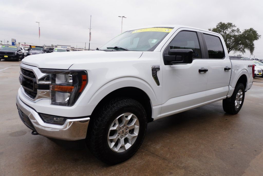 Used 2023 Ford F150 XLT image 3