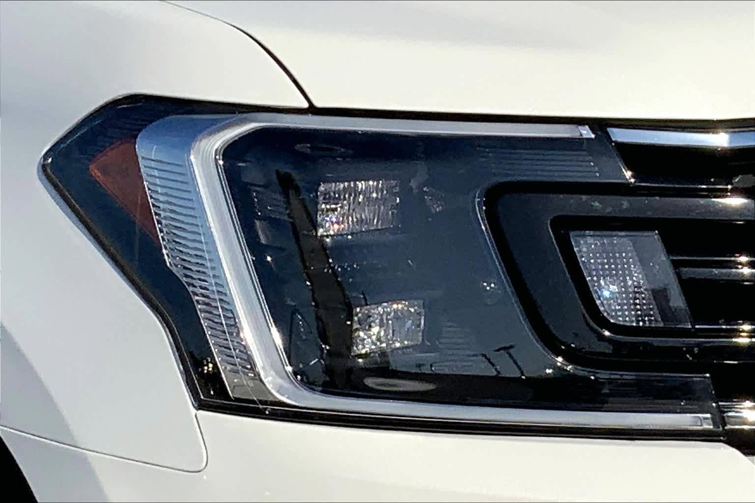 Used 2021 Ford Expedition Limited RWD image 25