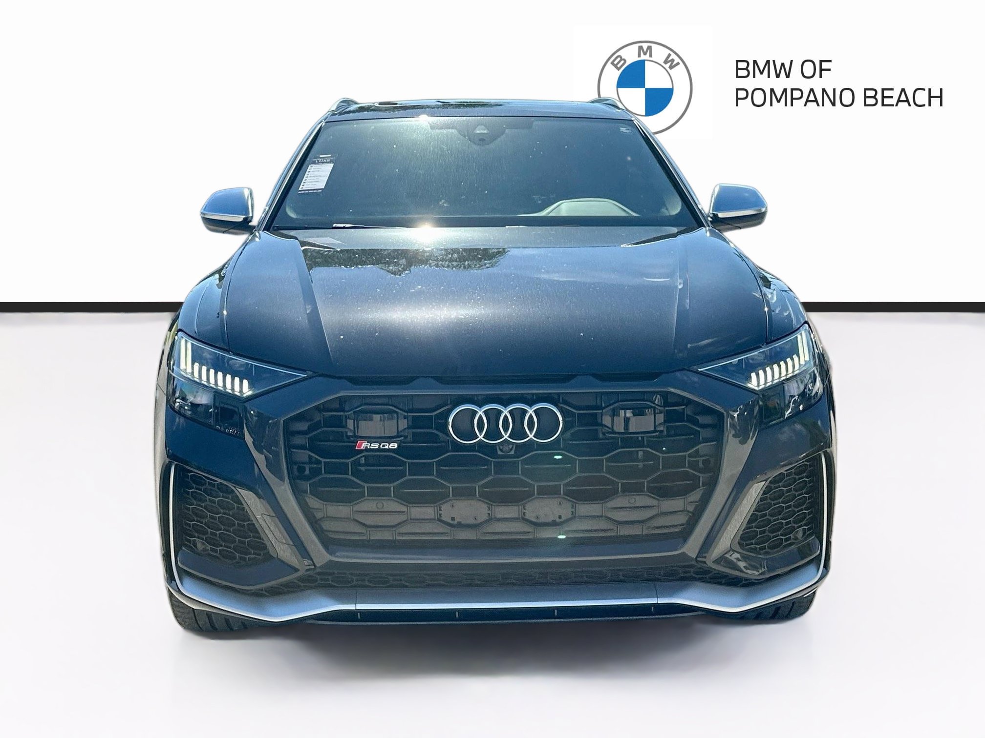 Used 2023 Audi RS Q8 AWD/4WD image 2