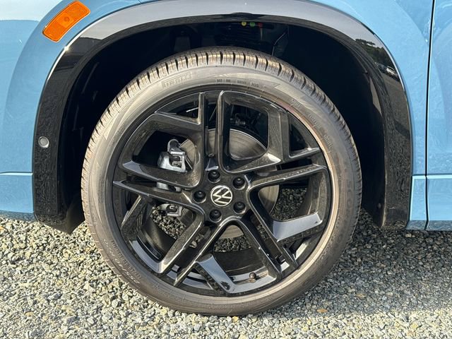 New 2026 Volkswagen Tiguan SE R-Line image 14