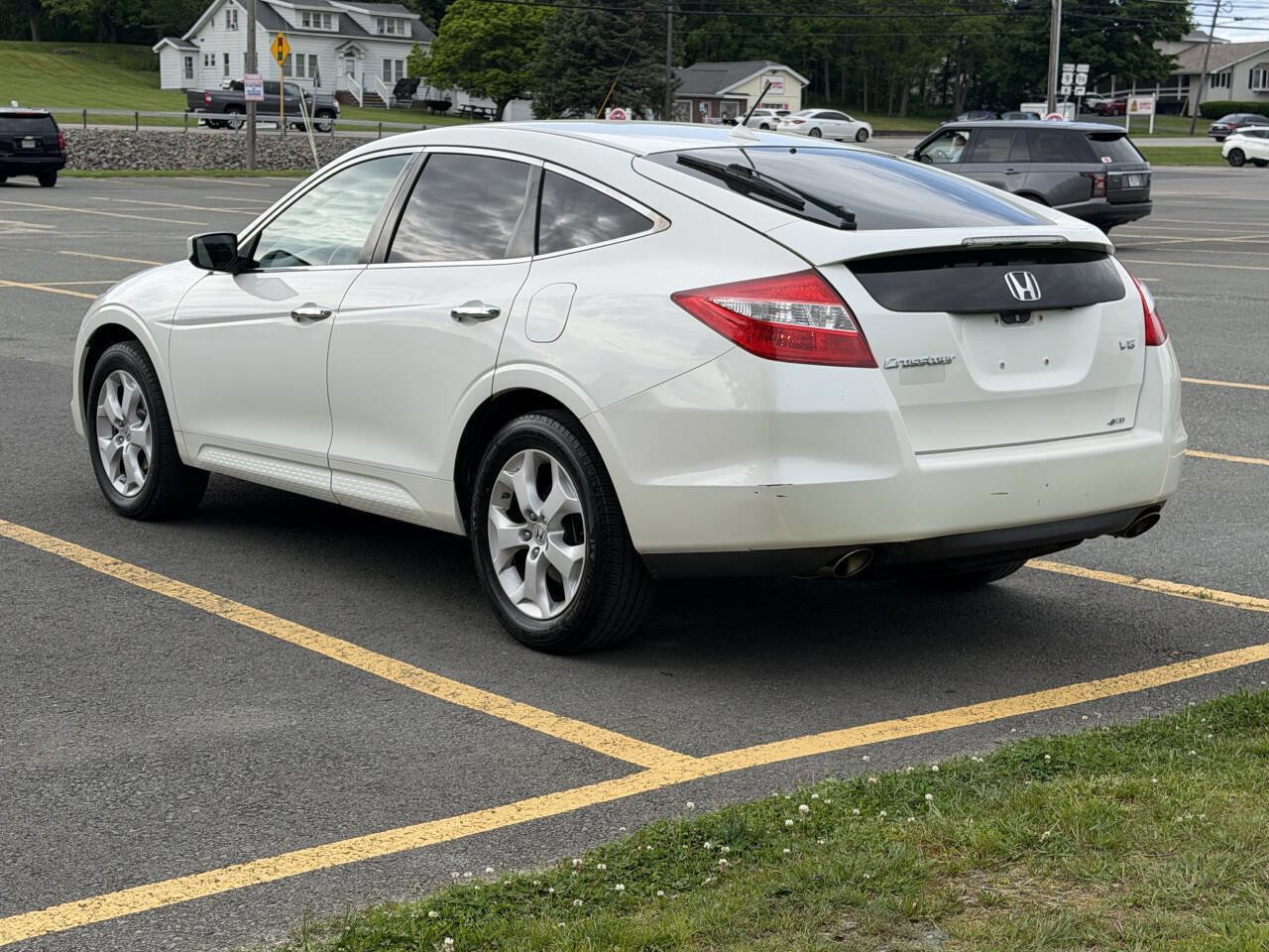 Used 2012 Honda Crosstour EX-L image 4