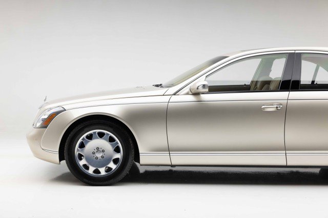 Used 2004 Maybach 57 image 17