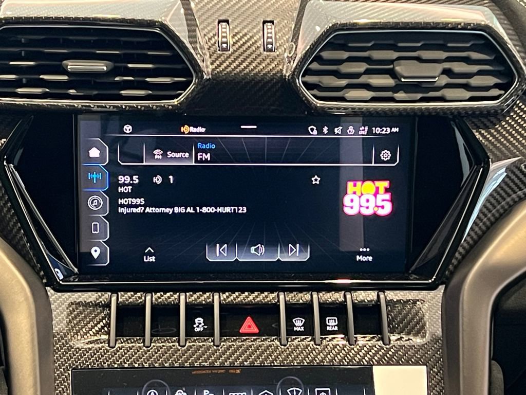 Used 2024 Lamborghini Urus Performante image 22