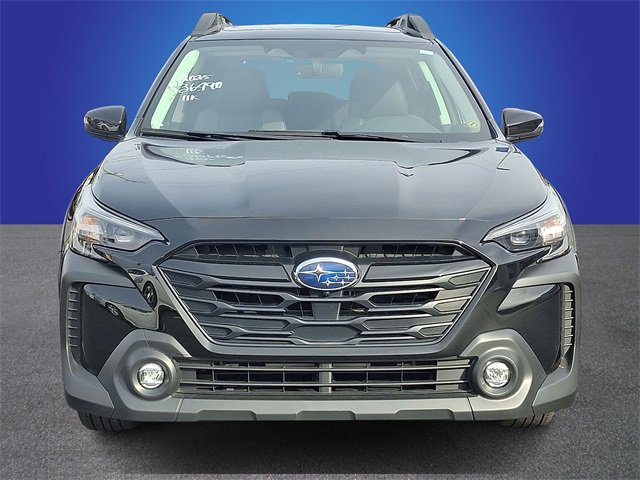 Certified 2025 Subaru Outback Onyx Edition XT w/ Popular Package #2 image 2