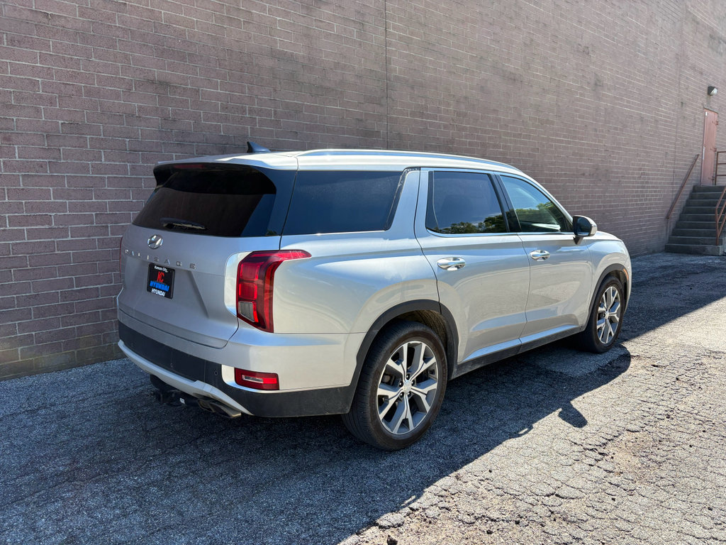 Used 2021 Hyundai Palisade SEL w/ Premium Package FWD image 5