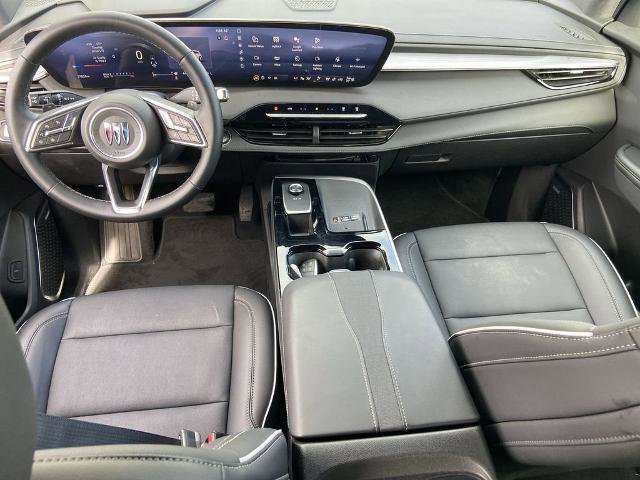 Used 2025 Buick Enclave Preferred image 16