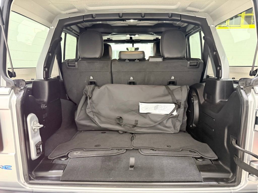 Used 2023 Jeep Wrangler Sahara w/ Cold Weather Group image 39