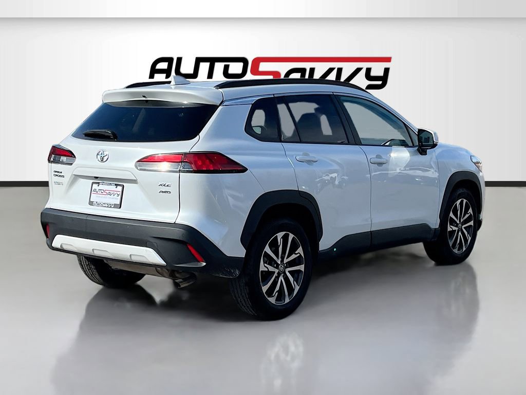 Used 2023 Toyota Corolla Cross XLE w/ Convenience Package AWD/4WD image 7