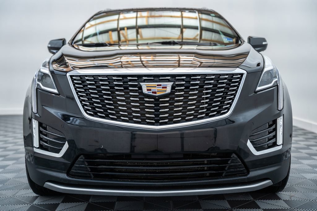 Used 2021 Cadillac XT5 Premium Luxury FWD image 2
