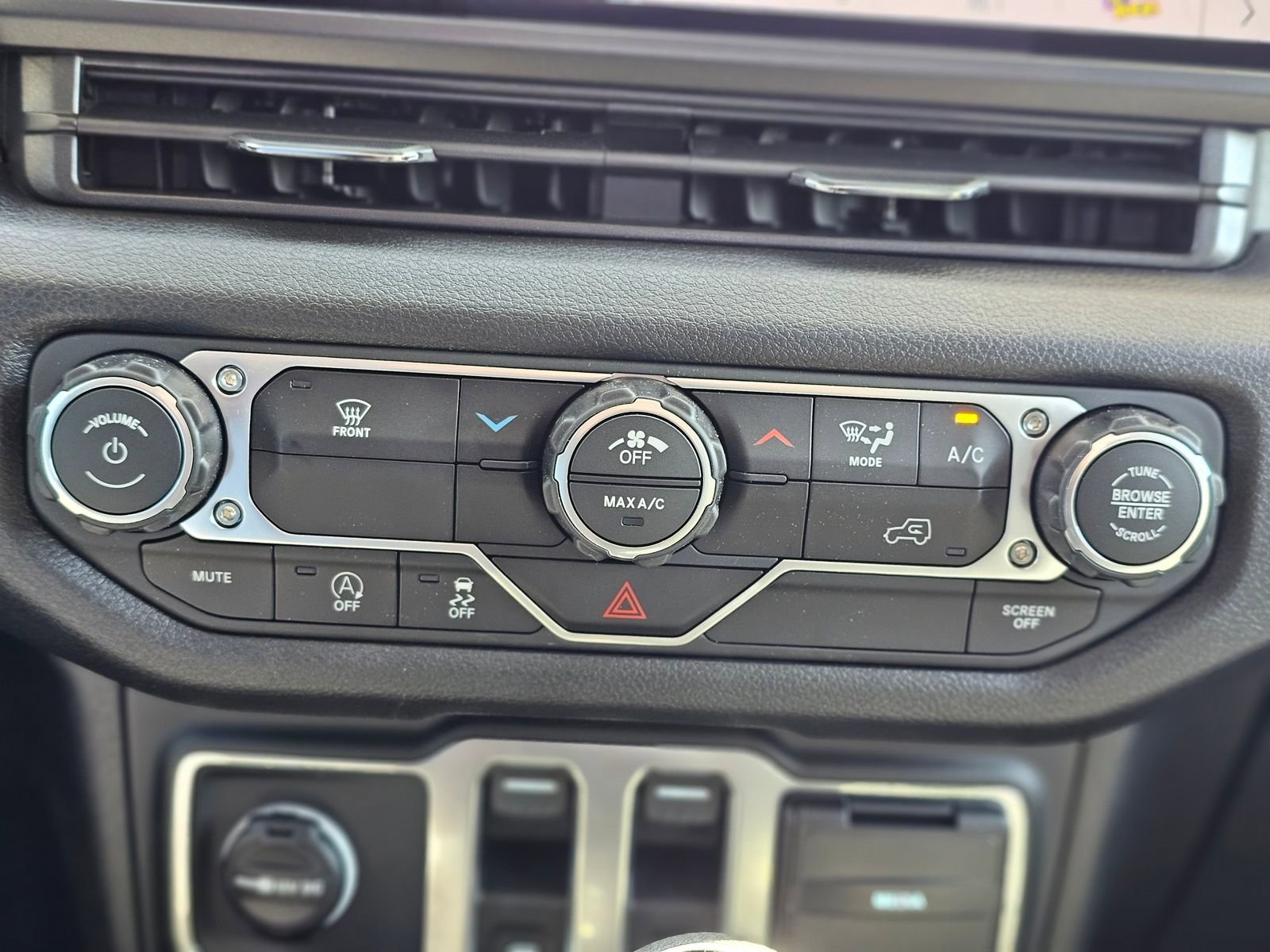 New 2026 Jeep Wrangler Sport AWD/4WD image 14
