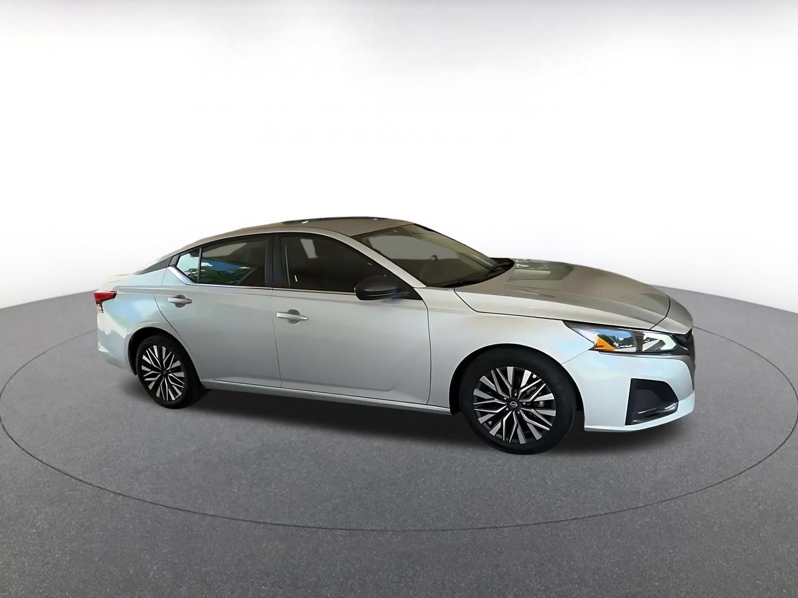 Used 2026 Nissan Altima 2.5 SV FWD video 2