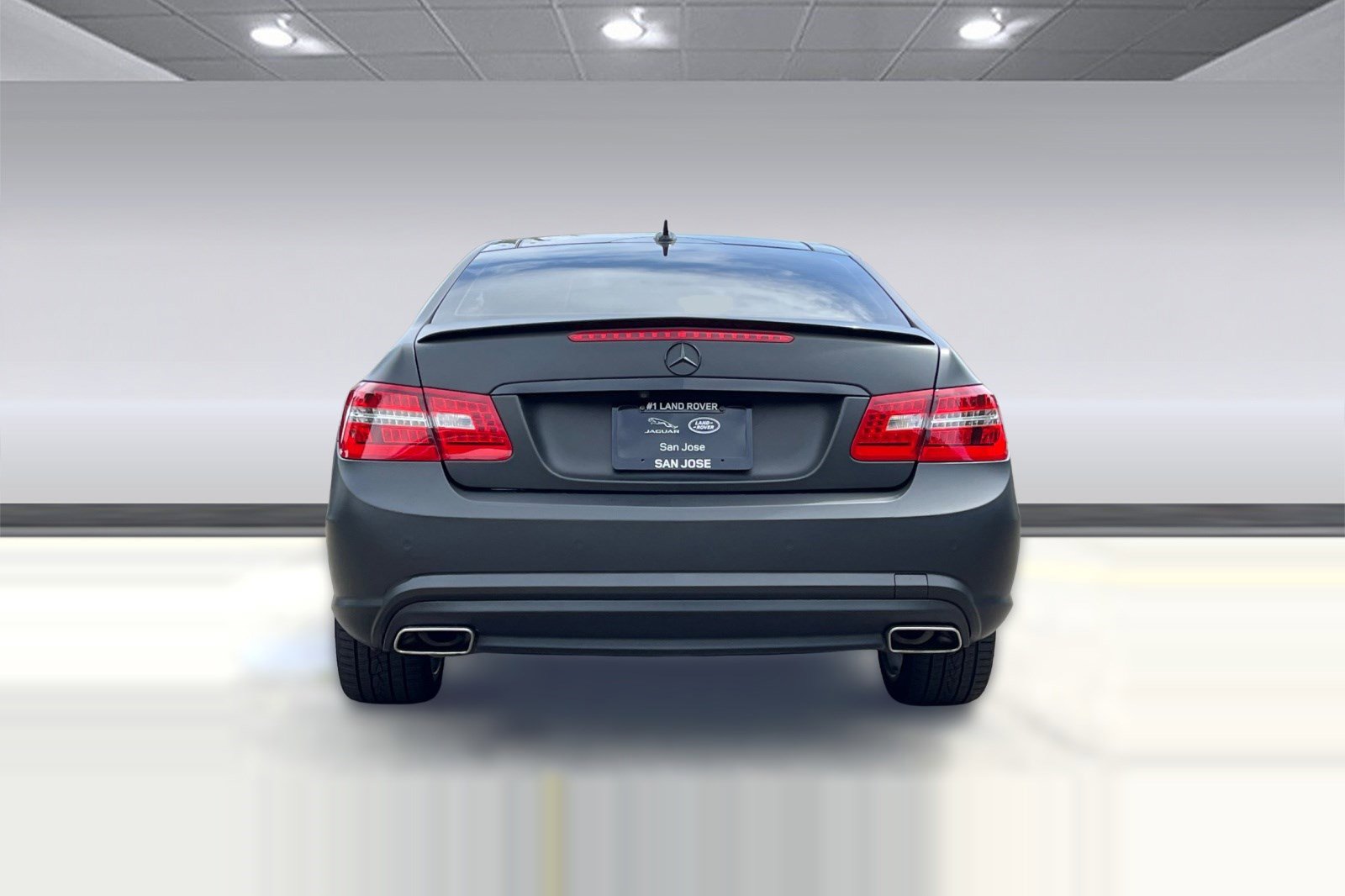 Used 2011 Mercedes-Benz E 550 Coupe w/ Premium 2 Pkg image 5