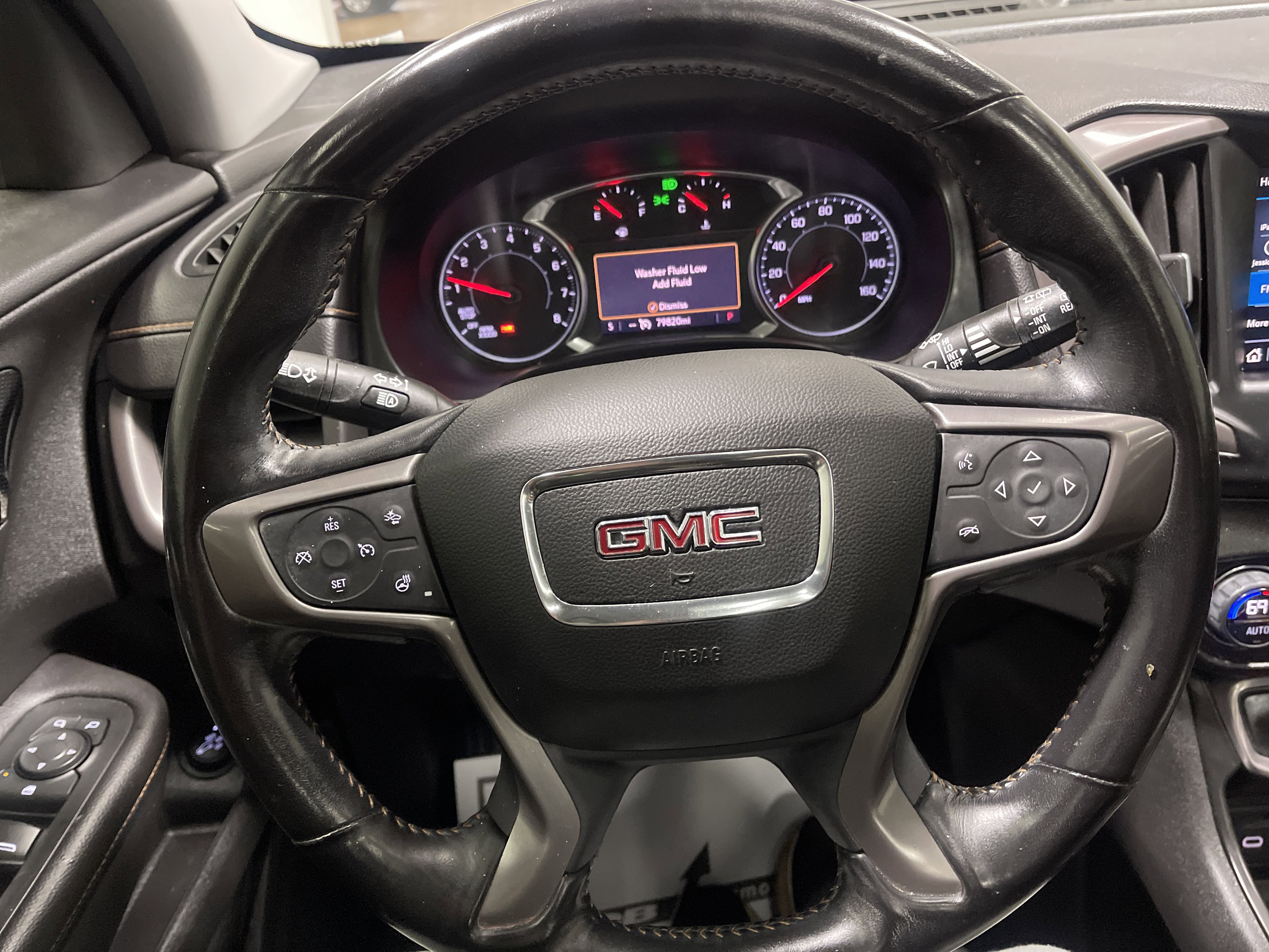 Used 2022 GMC Terrain AT4 image 31