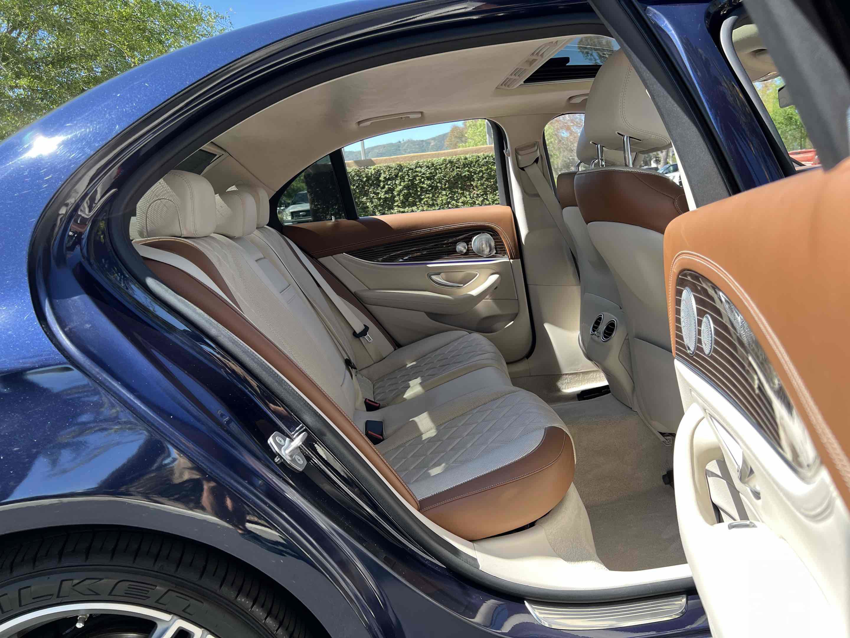 Used 2017 Mercedes-Benz E 300 image 33