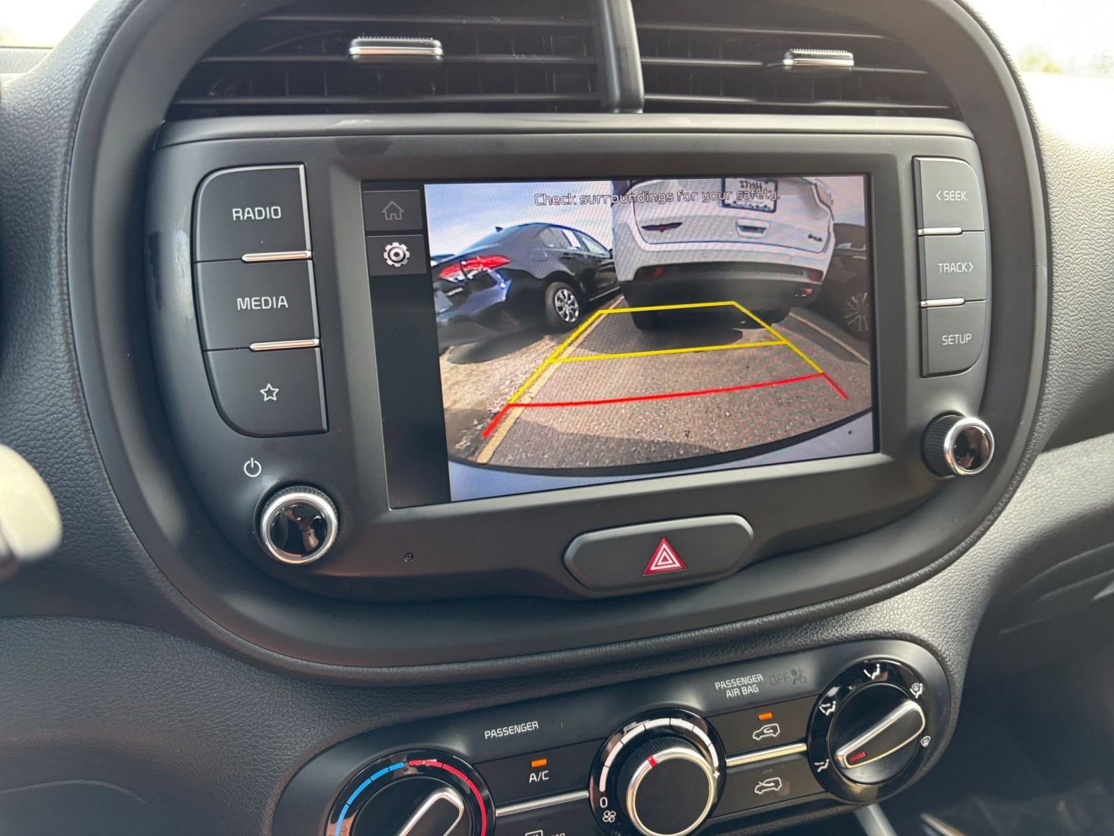 Used 2025 Kia Soul LX w/ LX Technology Package image 22