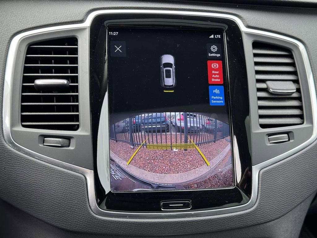 Certified 2023 Volvo XC90 B5 Core w/ Climate Package image 29