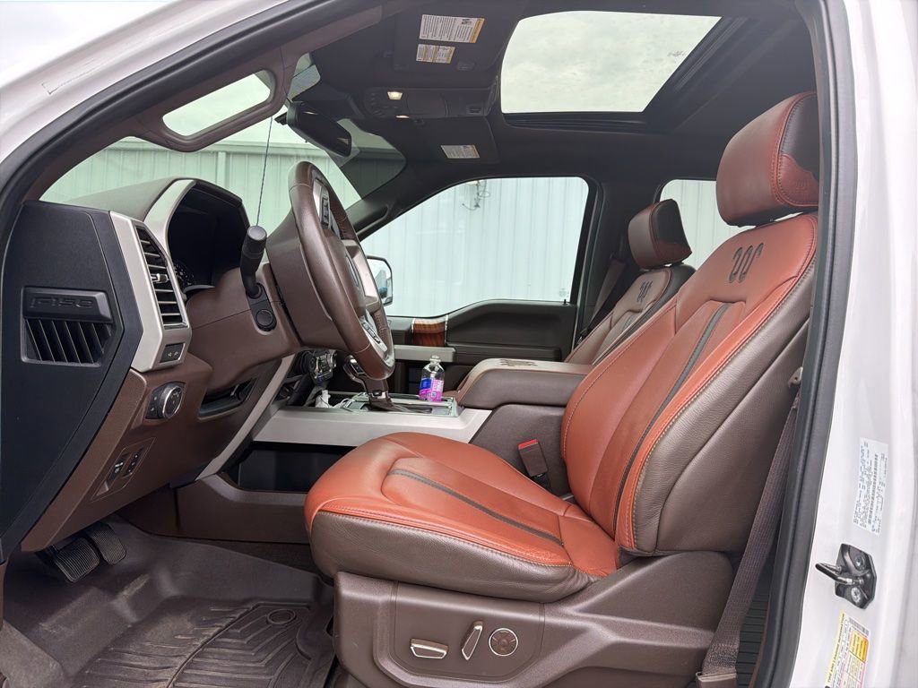 Used 2020 Ford F150 King Ranch w/ Equipment Group 601A Luxury AWD/4WD image 18