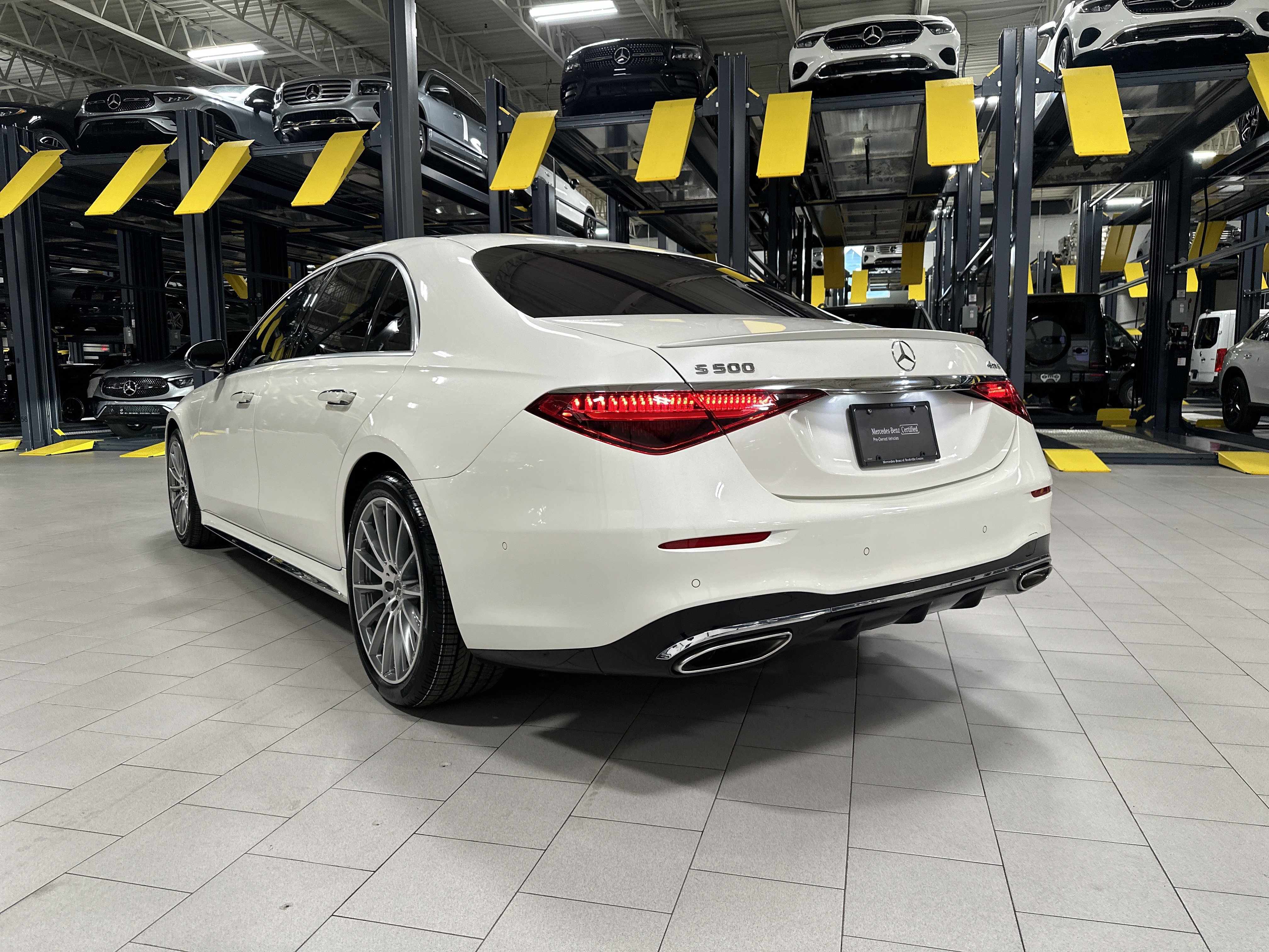 Certified 2022 Mercedes-Benz S 500 4MATIC image 3