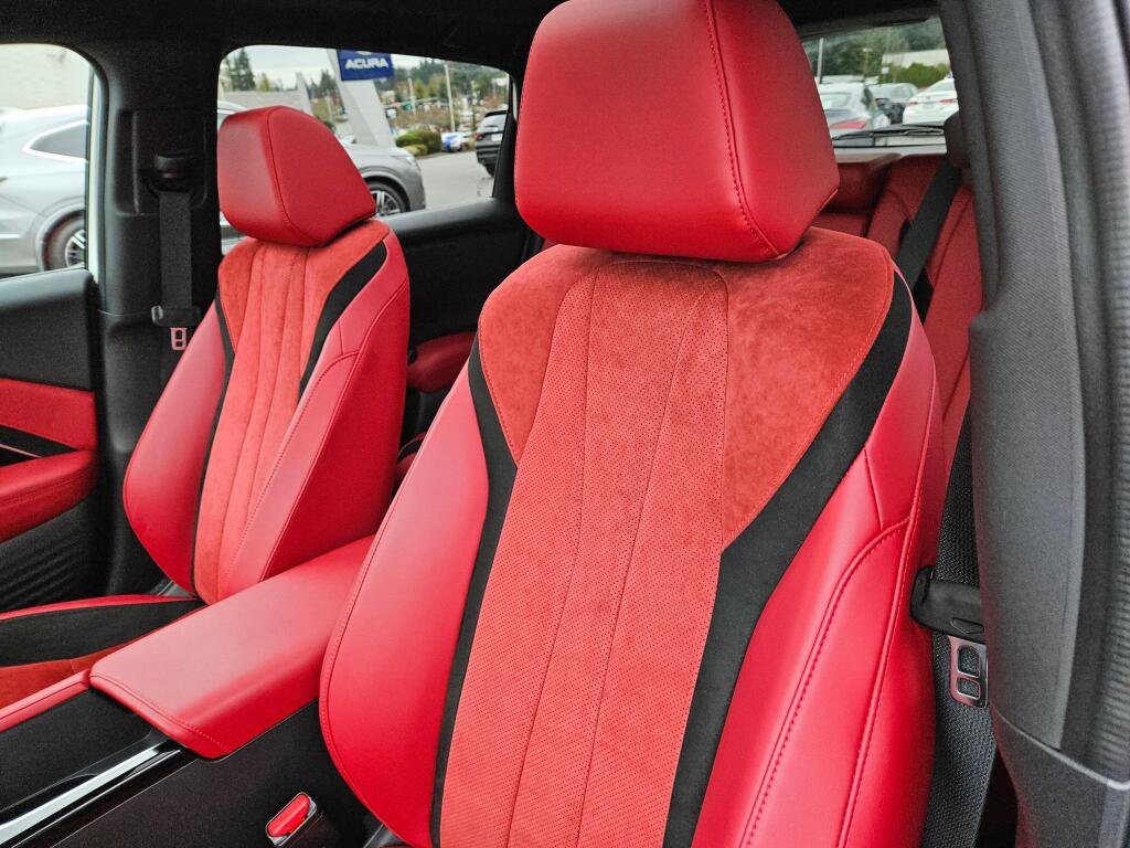 Certified 2025 Acura ADX A-Spec image 25