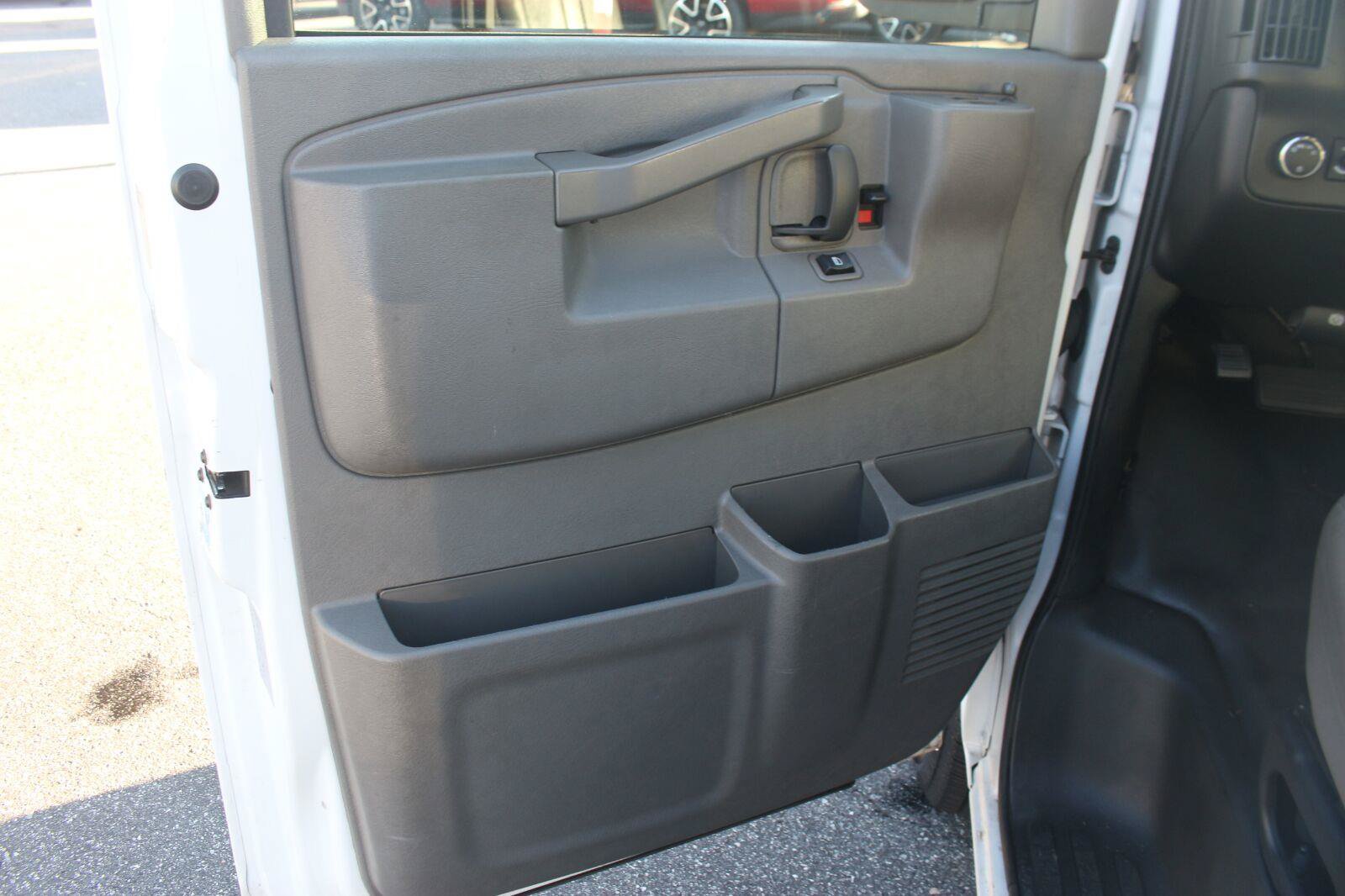 Used 2021 Chevrolet Express 2500 Extended w/ Driver Convenience Package RWD image 13