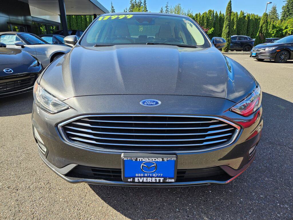 Used 2019 Ford Fusion SE w/ Equipment Group 151A FWD image 7