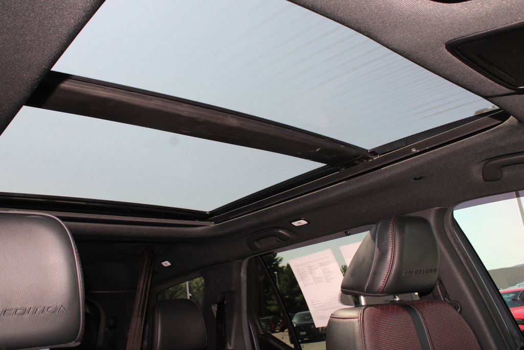 Certified 2025 Honda Pilot Black Edition image 28
