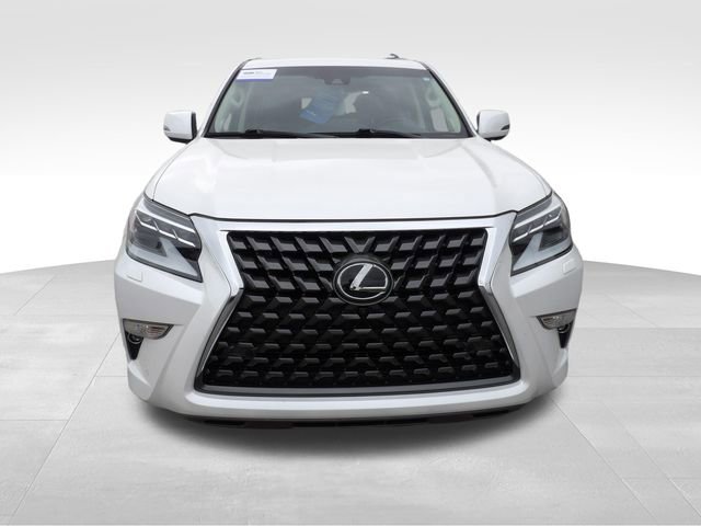 Used 2023 Lexus GX 460 Luxury w/ Accessory Package AWD/4WD image 2