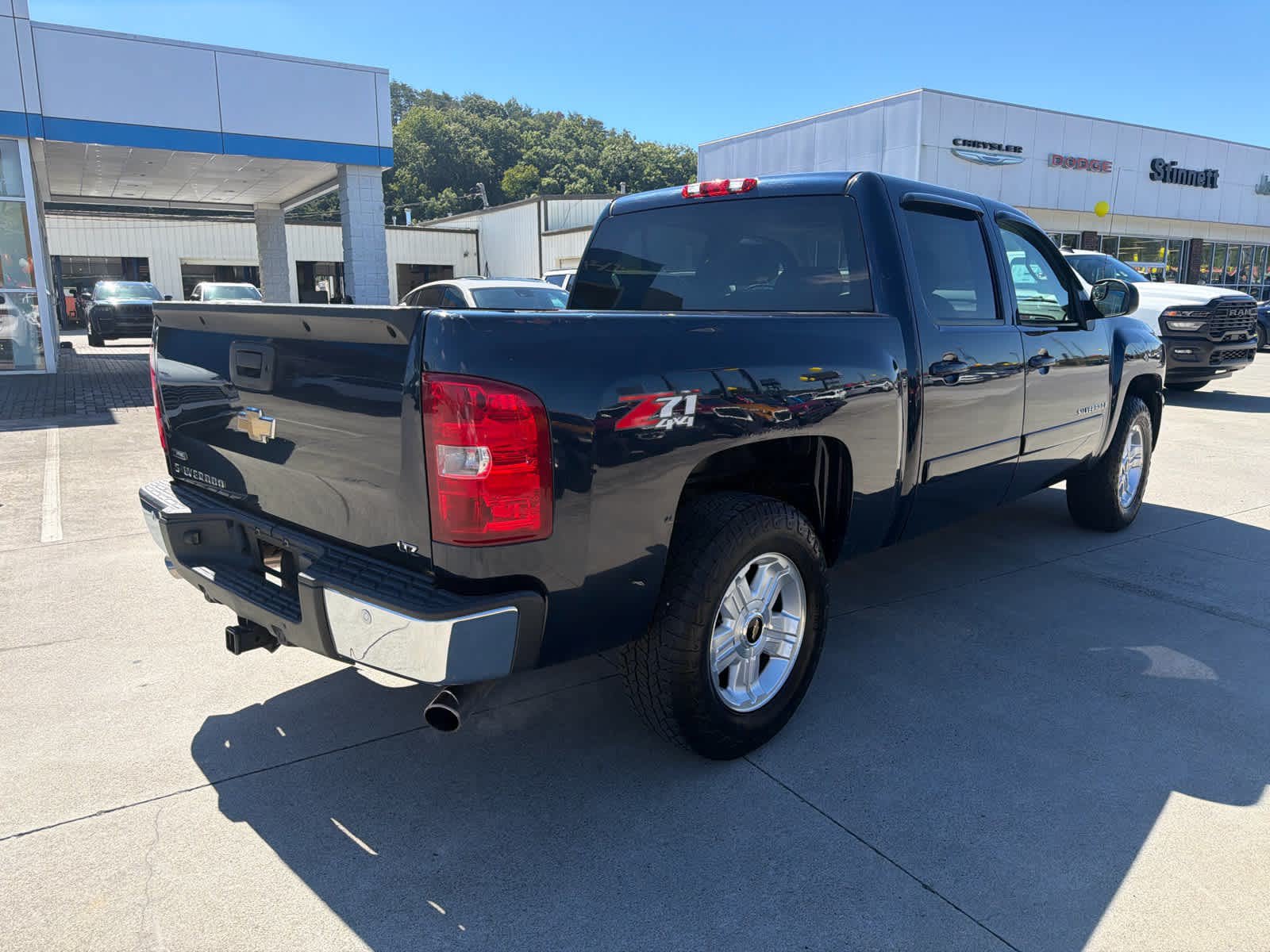 Used 2008 Chevrolet Silverado 1500 LTZ w/ Safety Package AWD/4WD image 6