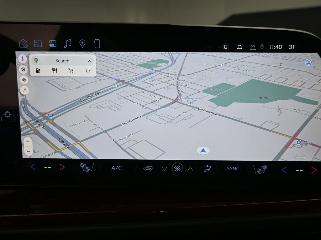 New 2026 Chevrolet Traverse Z71 w/ Driver Confidence Package image 16