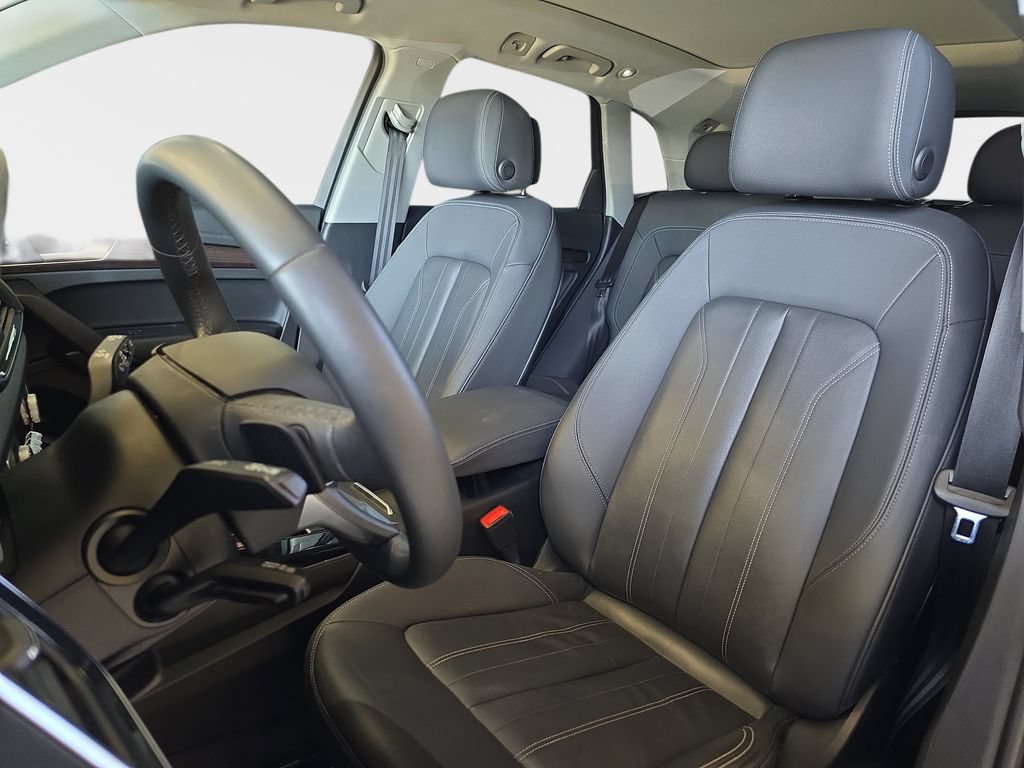 Used 2022 Audi Q5 2.0T Premium AWD/4WD image 18