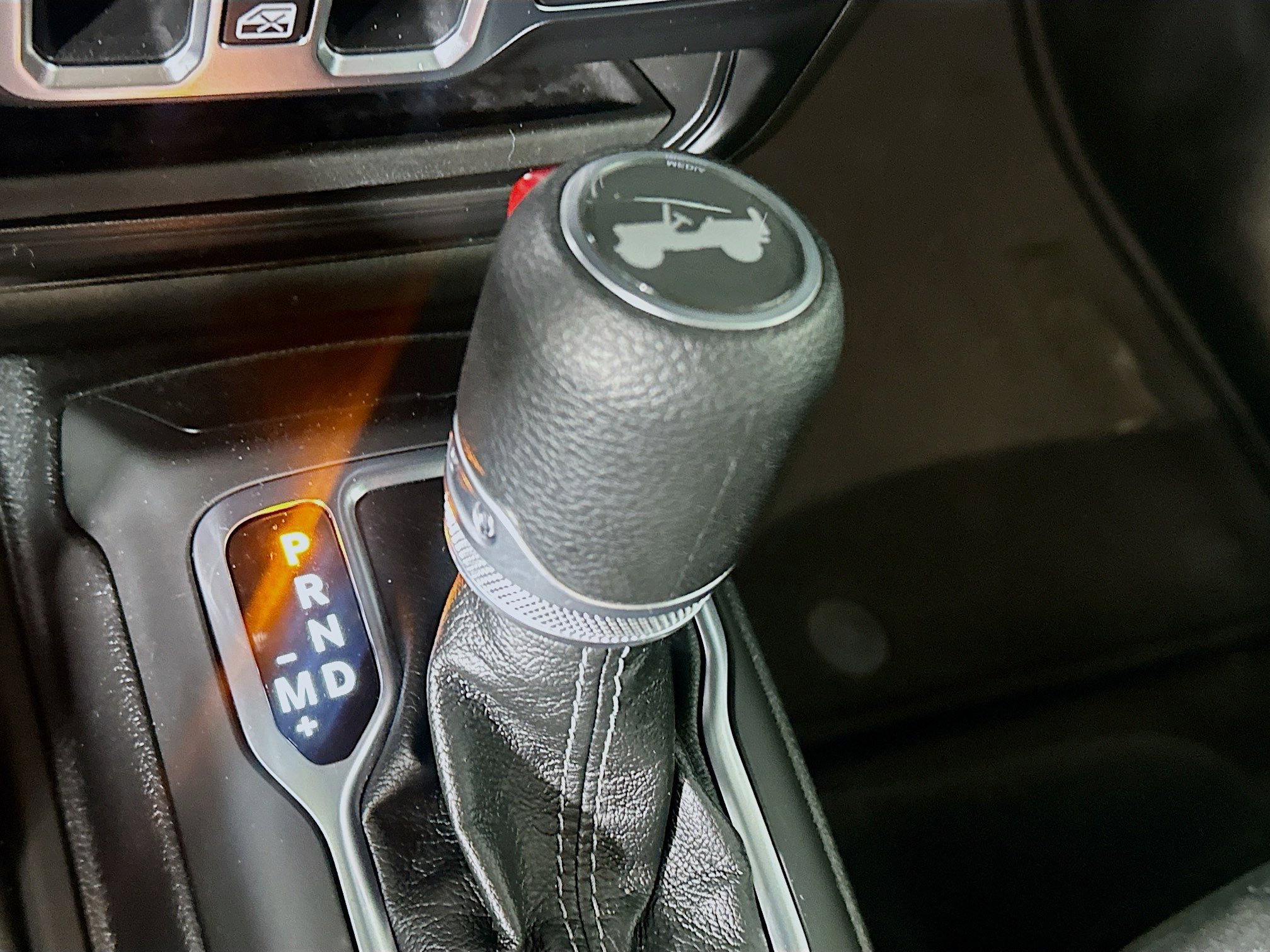 Used 2025 Jeep Wrangler Sahara image 23