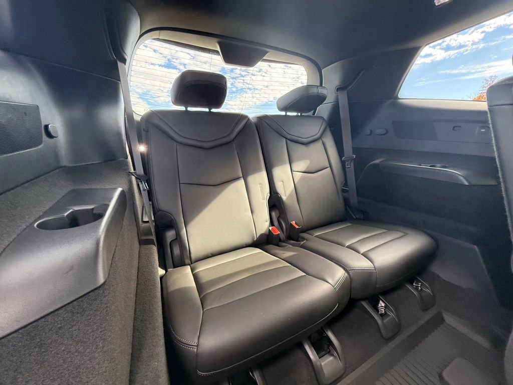 Certified 2024 Cadillac XT6 Sport w/ LPO, Floor Liner Package image 25