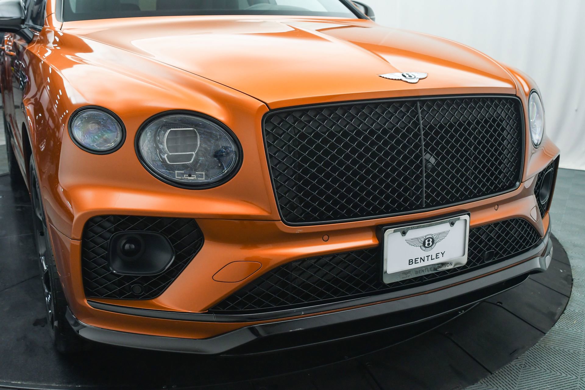 Certified 2022 Bentley Bentayga image 26