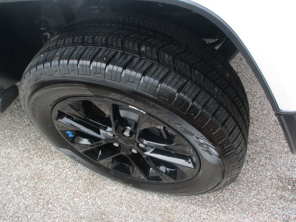 Used 2023 Jeep Wrangler Sahara image 22