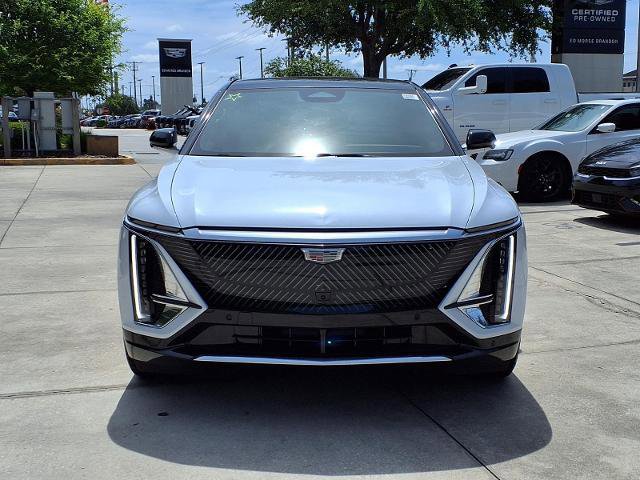 New 2026 Cadillac Lyriq Luxury RWD image 6