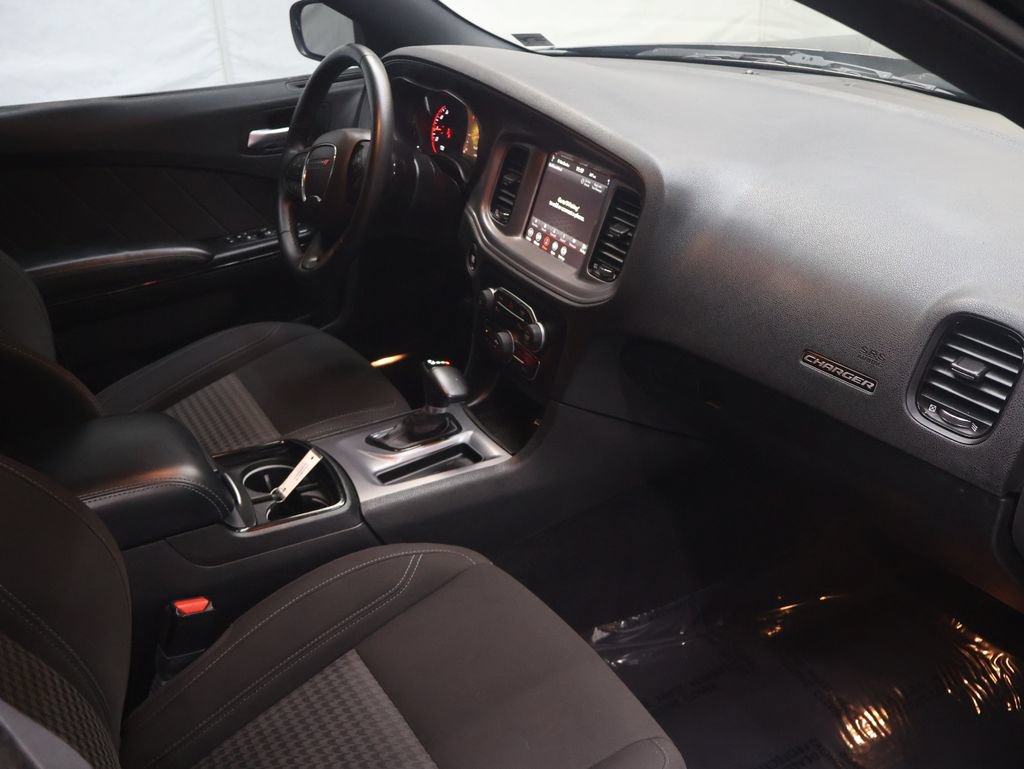 Used 2023 Dodge Charger SXT w/ Blacktop Package RWD image 10