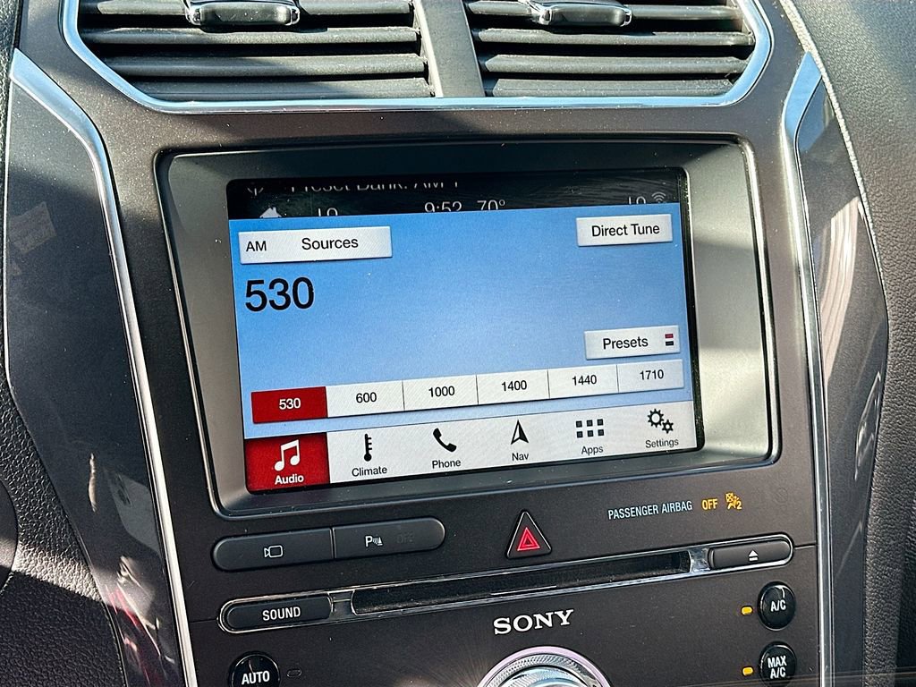 Used 2018 Ford Explorer Limited image 15