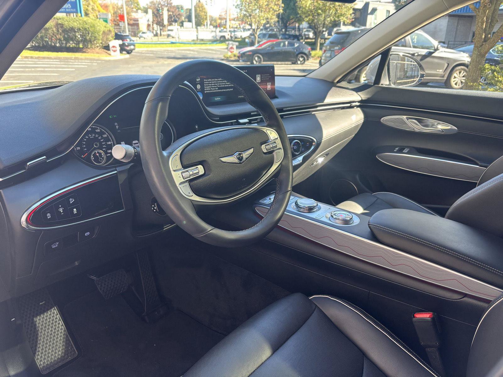 Used 2023 Genesis GV70 2.5T w/ Advanced Package AWD/4WD image 8