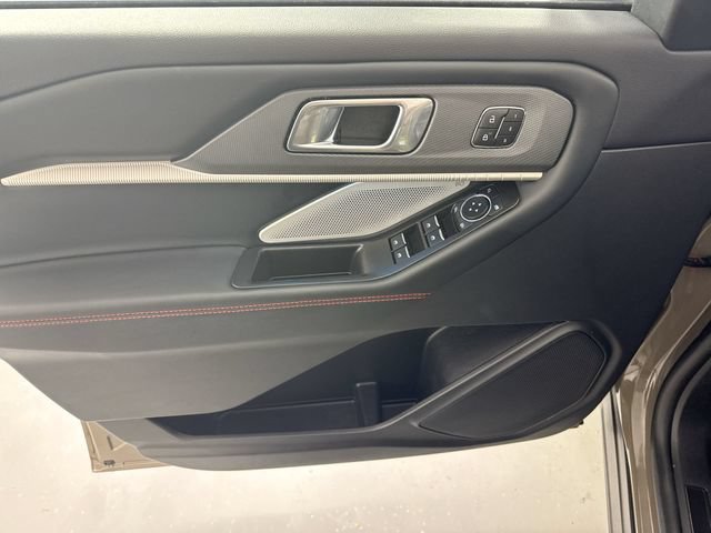 Used 2026 Ford Explorer ST w/ Sun And Sound Package AWD/4WD image 23