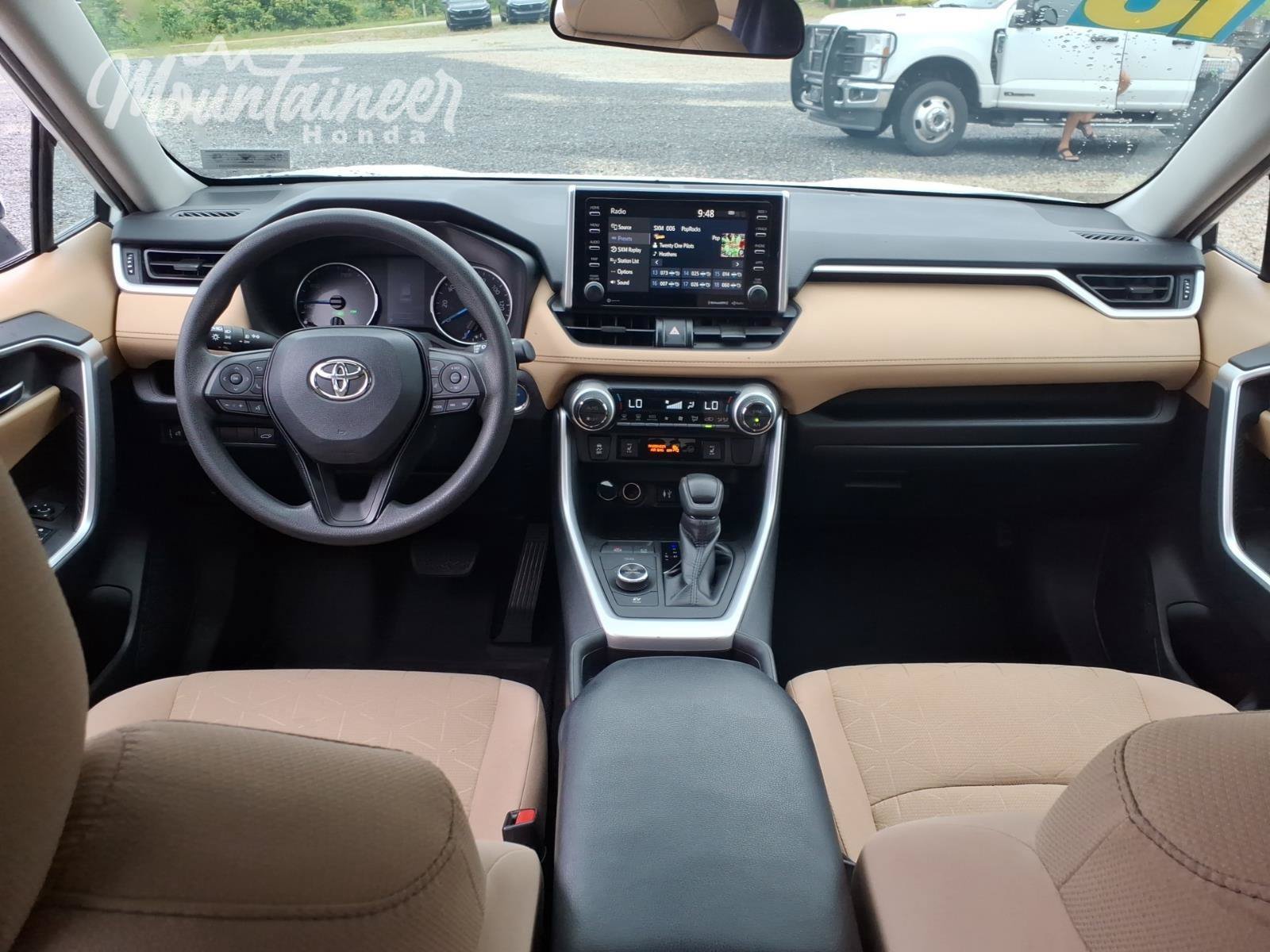 Used 2019 Toyota RAV4 XLE w/ Convenience Package AWD/4WD image 26