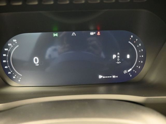 New 2026 Volvo XC90 B6 Plus w/ Protection Package Premier image 27