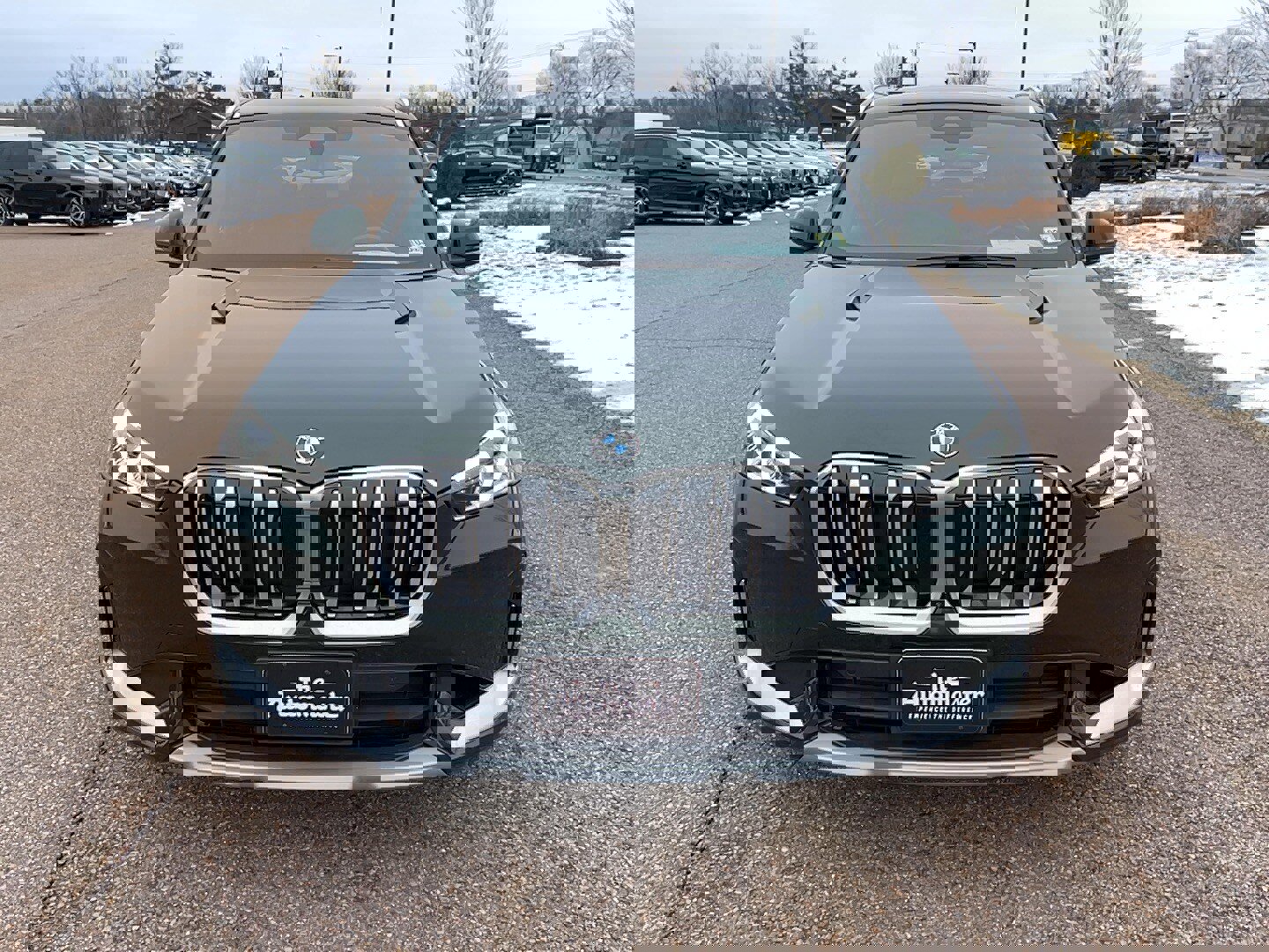 Used 2025 BMW X1 xDrive28i w/ Premium Package image 3