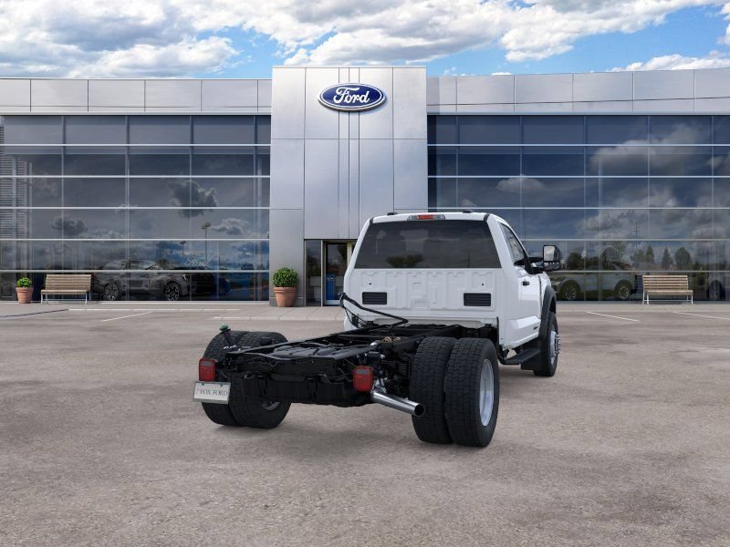New 2025 Ford F550 4x4 Regular Cab Super Duty image 8