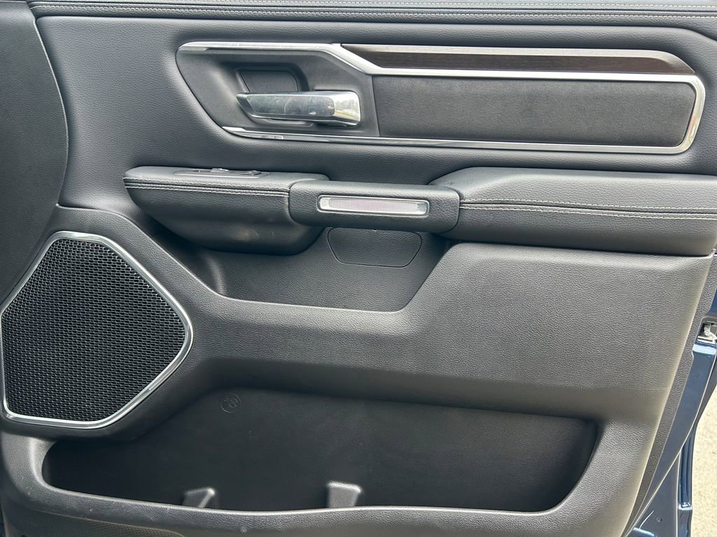 Used 2022 RAM 1500 Laramie image 25