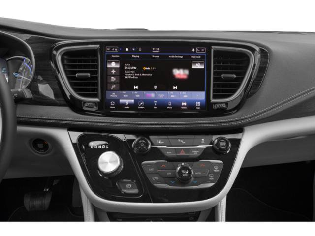 Used 2022 Chrysler Pacifica Limited w/ Uconnect Theater Family Group FWD image 13
