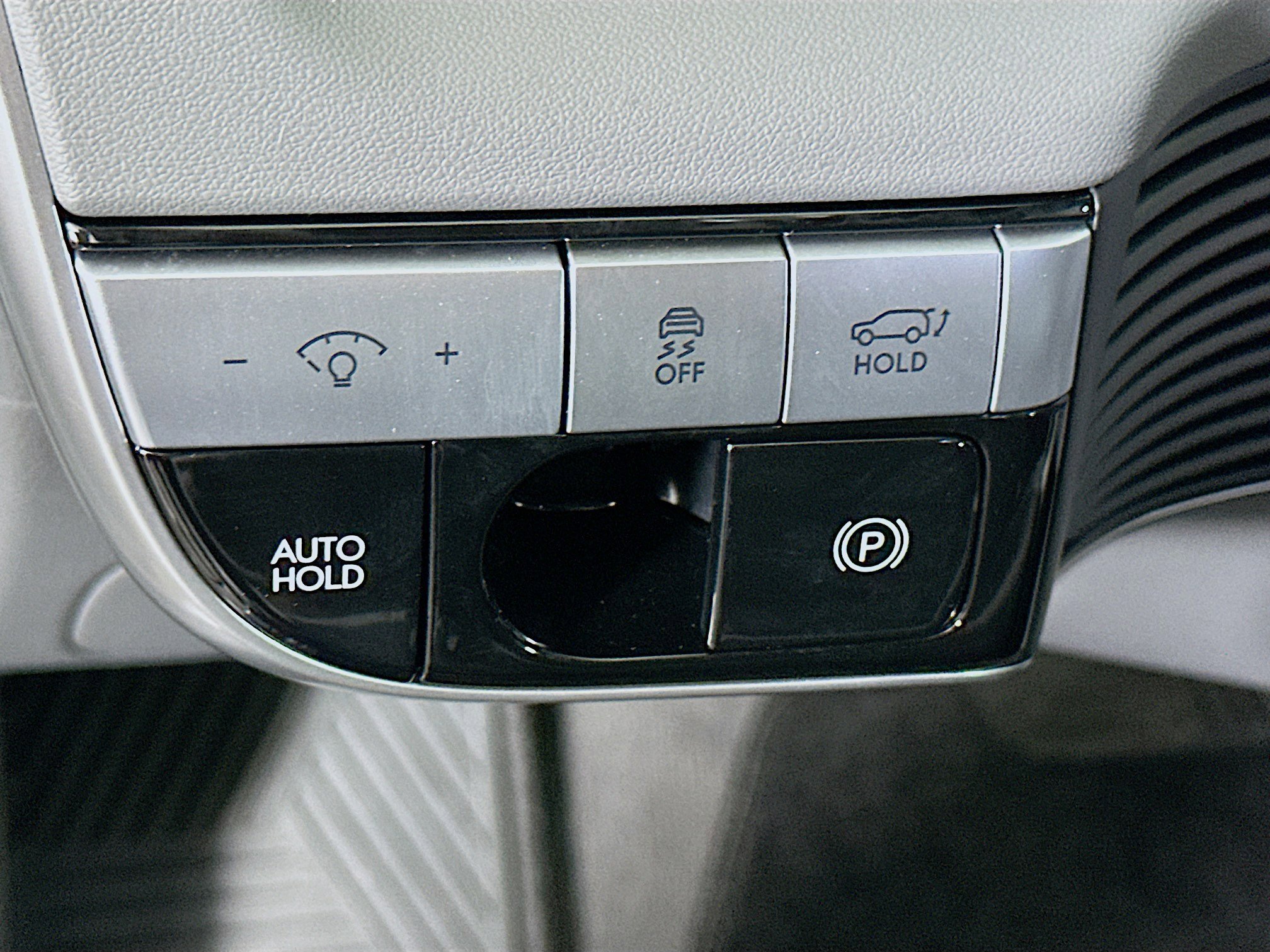 Used 2024 Hyundai Ioniq 5 SEL image 17