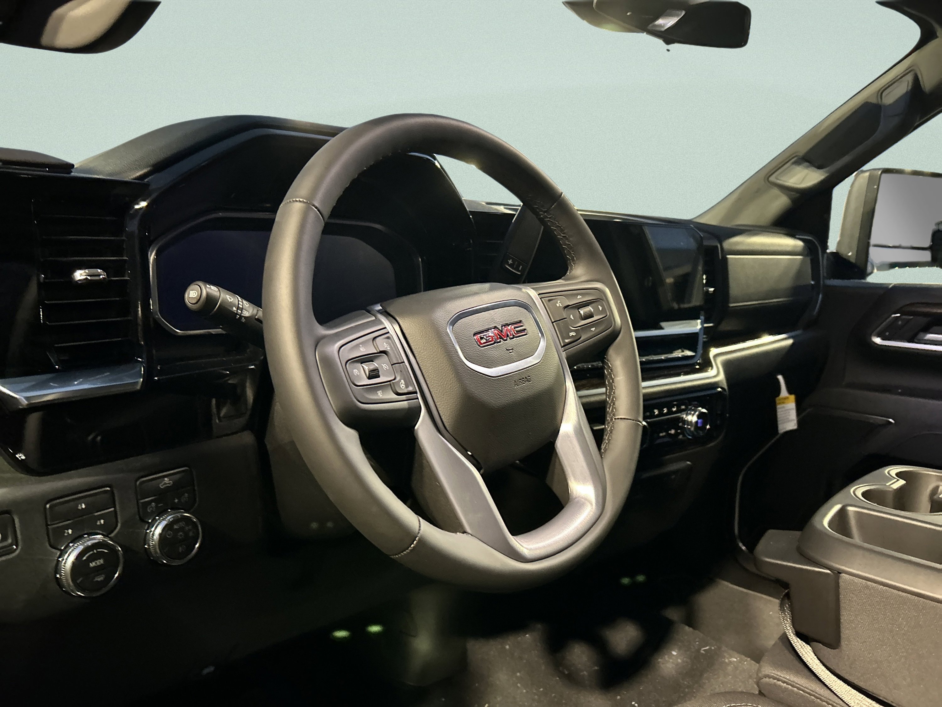 New 2026 GMC Sierra 2500 SLE image 10